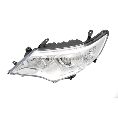 Genuine Toyota Left Hand Front Headlight / Headlamp Does Not Include Globes and Sockets