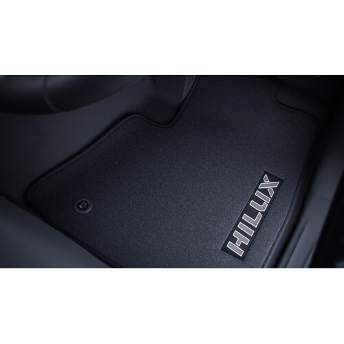 Genuine Toyota Hilux Front Carpet Mats Auto Jul 15 - On PZQ2089190